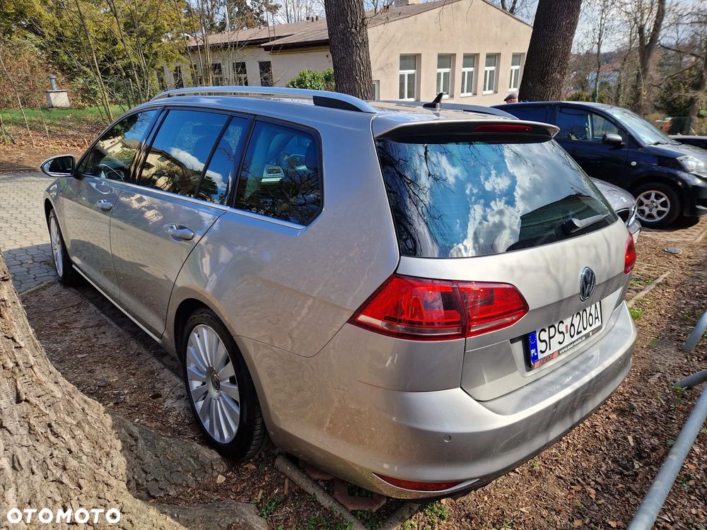 Volkswagen Golf 2.0 TDI SCR Highline - 2