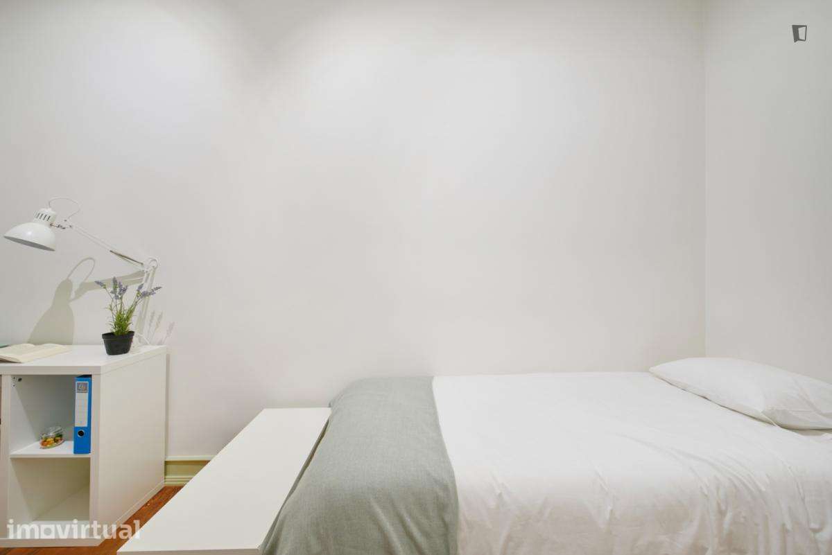 Quarto - localizado em Alcântara Lisbon - Grande imagem: 4/37