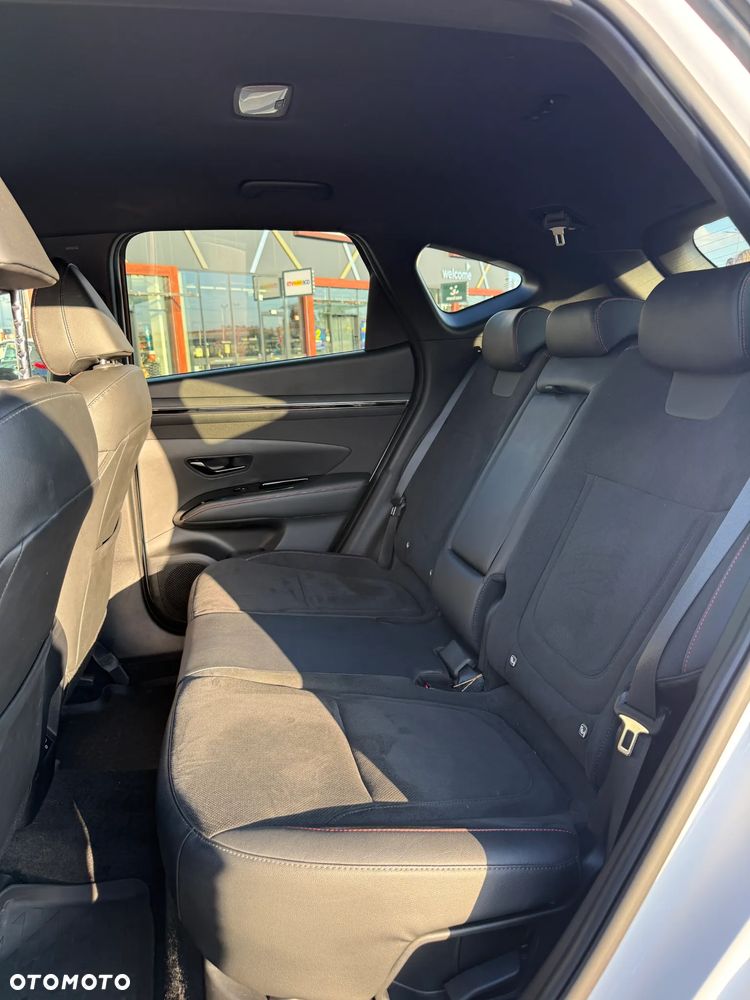 Hyundai Tucson 1.6 T-GDi HEV Executive N Line 2WD - 14