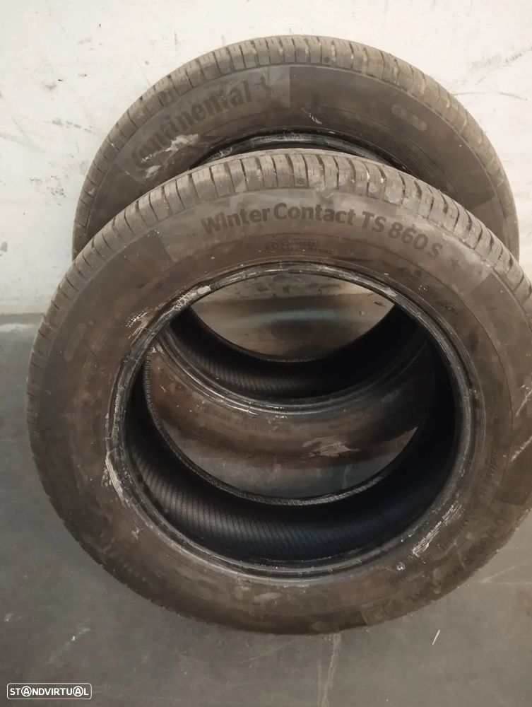 PAR DE PNEUS 205/60R16 - 3