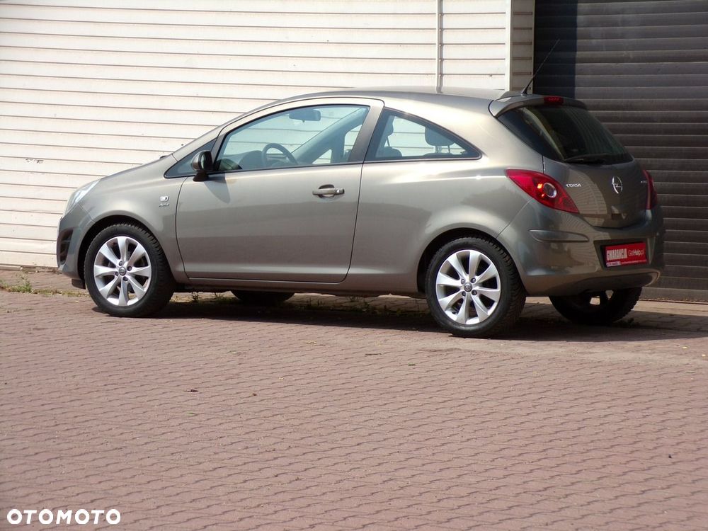 Opel Corsa - 15