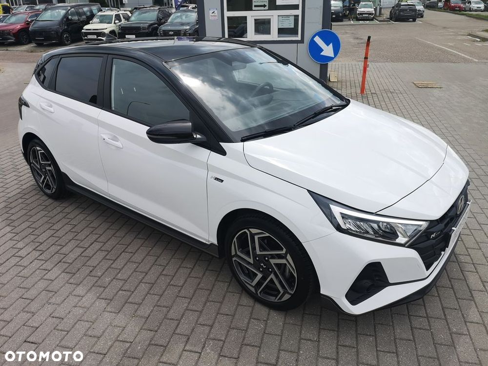 Hyundai i20 - 12