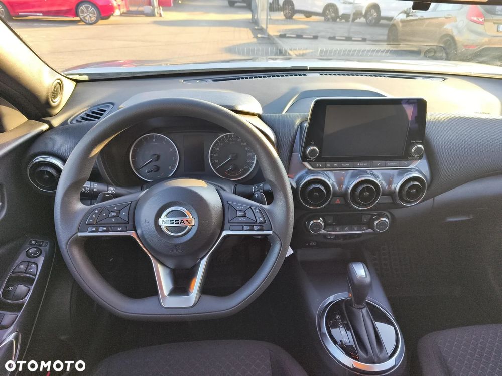 Nissan Juke 1.0 DIG-T Acenta DCT - 10