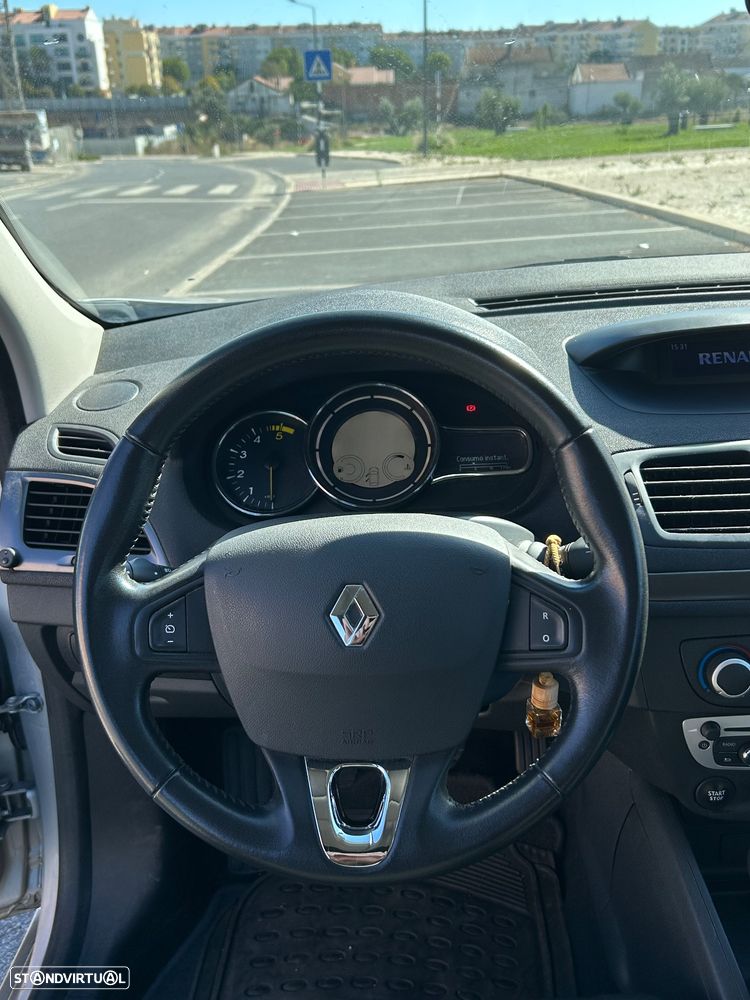 Renault Mégane 1.5 dCi Limited SS - 8