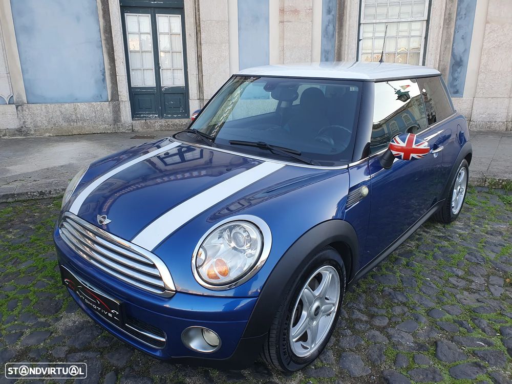 MINI 3 Portas Cooper D - 1