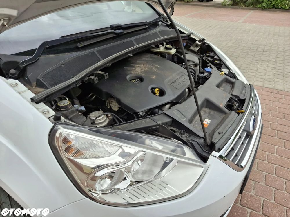 Ford Galaxy - 29