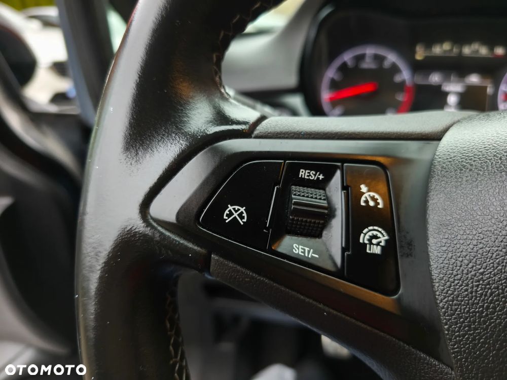 Opel Corsa 1.2 Cosmo - 16