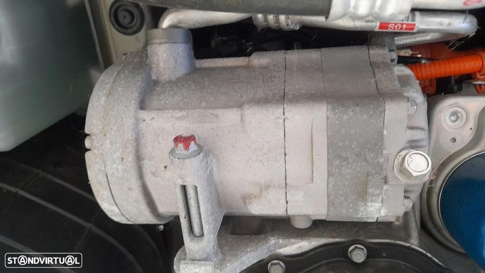 Compressor AC HYUNDAI Kauai (OS) - 1