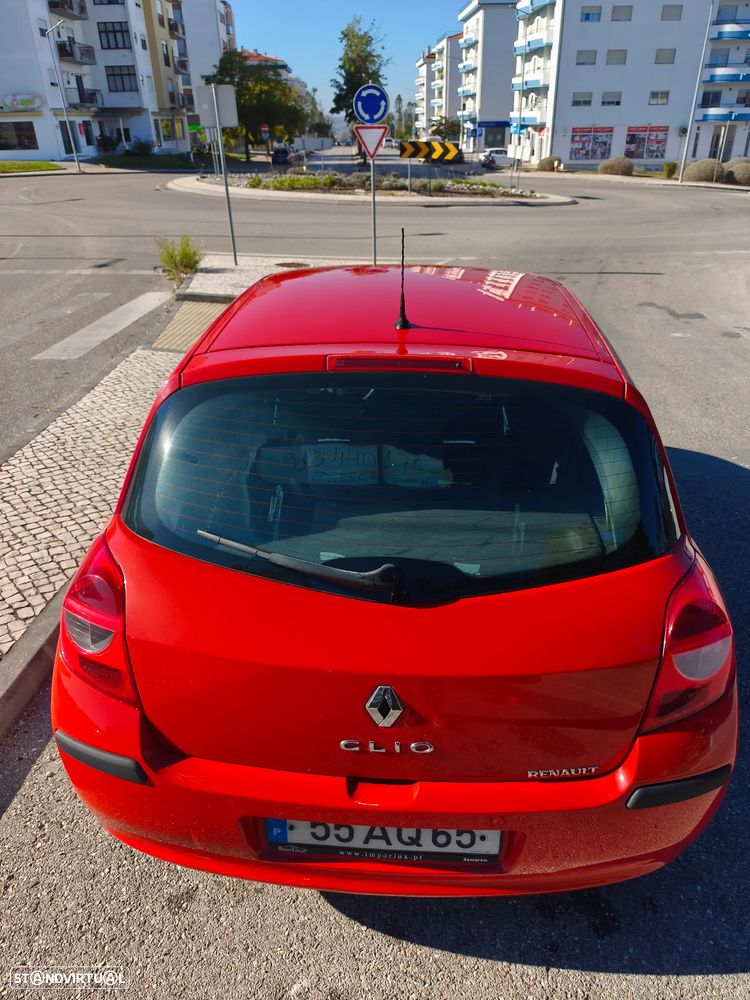Renault Clio 1.5 dCi Privilège Luxe - 8