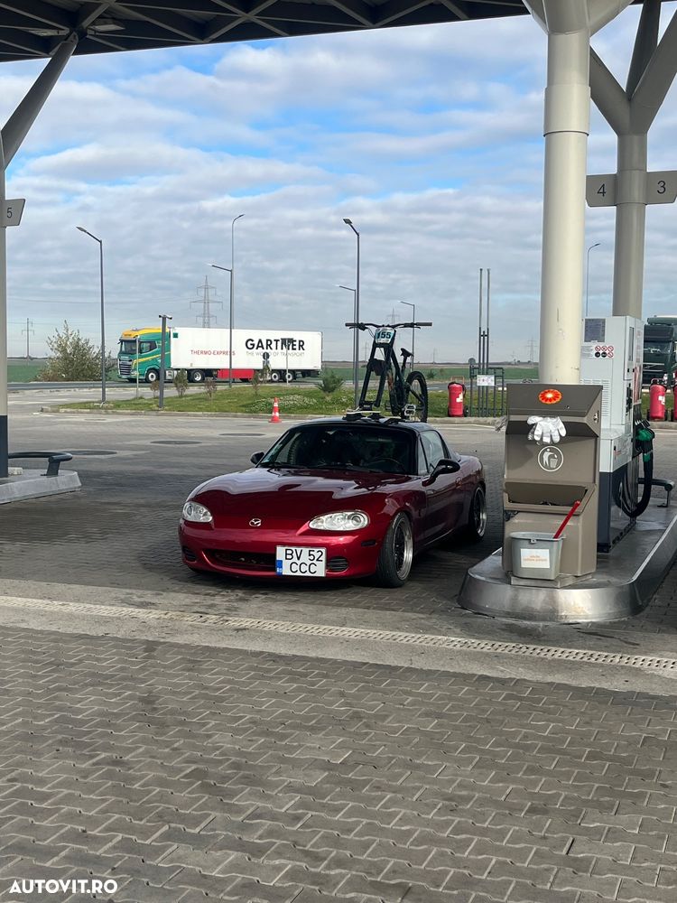 Mazda MX-5 1.6i - 4