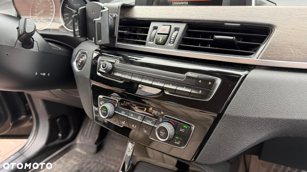 BMW X1 - 11