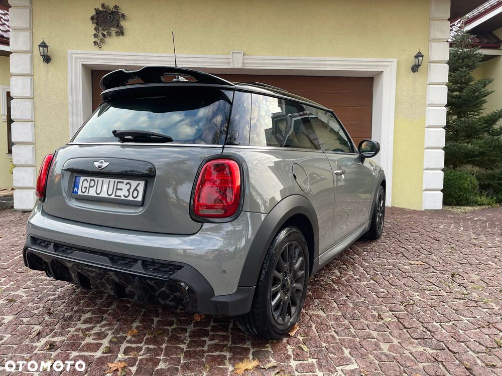 MINI ONE - 11