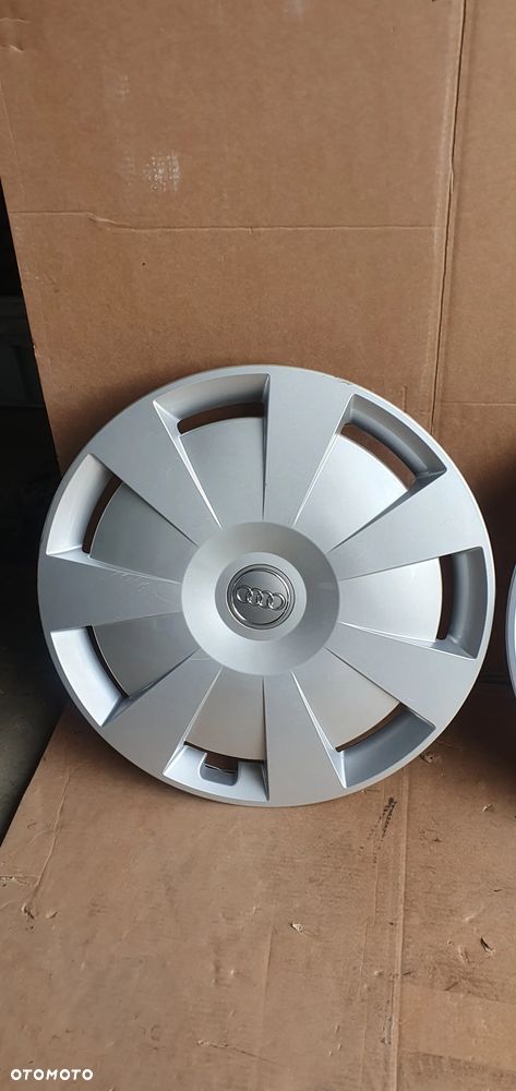 Dekielki kołpaki kapsle 16" Audi A3 8V 8V0601147C - 2