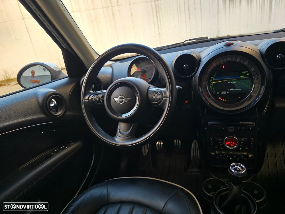 MINI Countryman Cooper SD ALL4 - 36