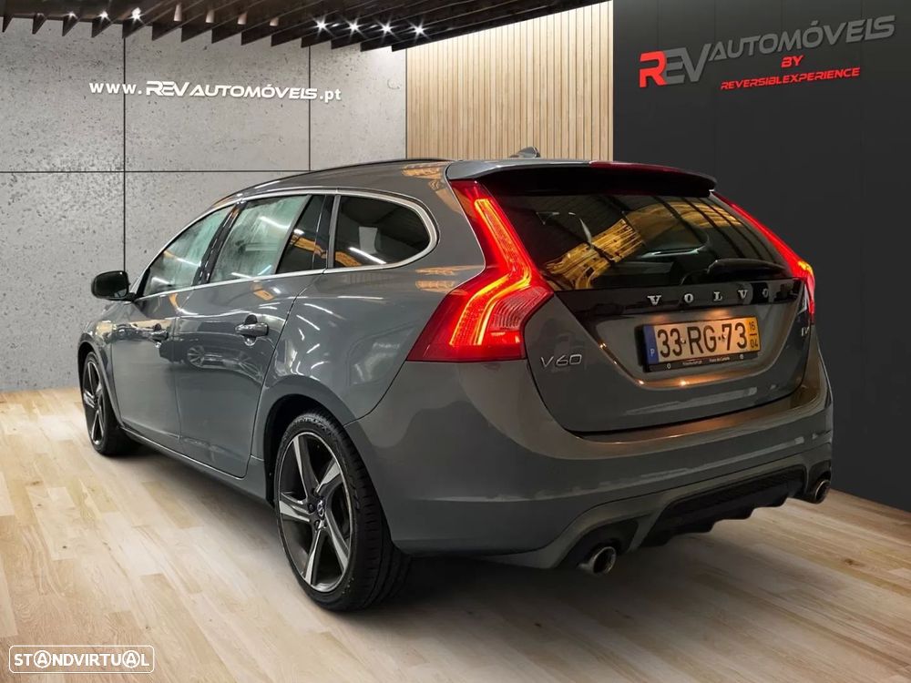 Volvo V60 2.0 D4 R-Design Geartronic - 4