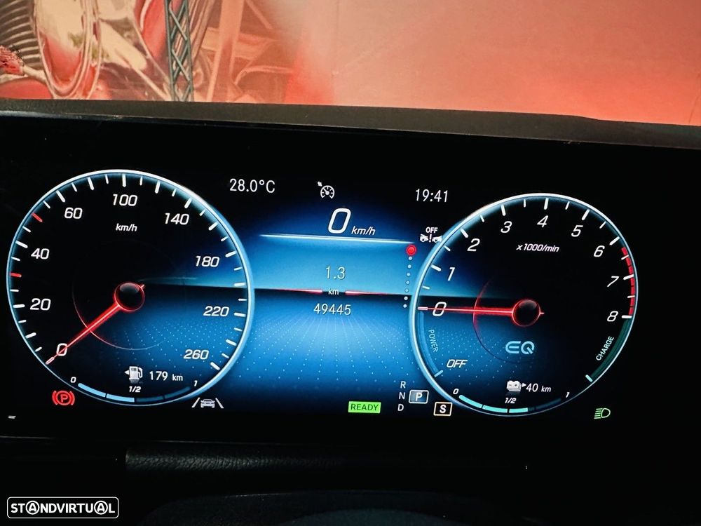 Mercedes-Benz GLA 250 e Progressive - 30