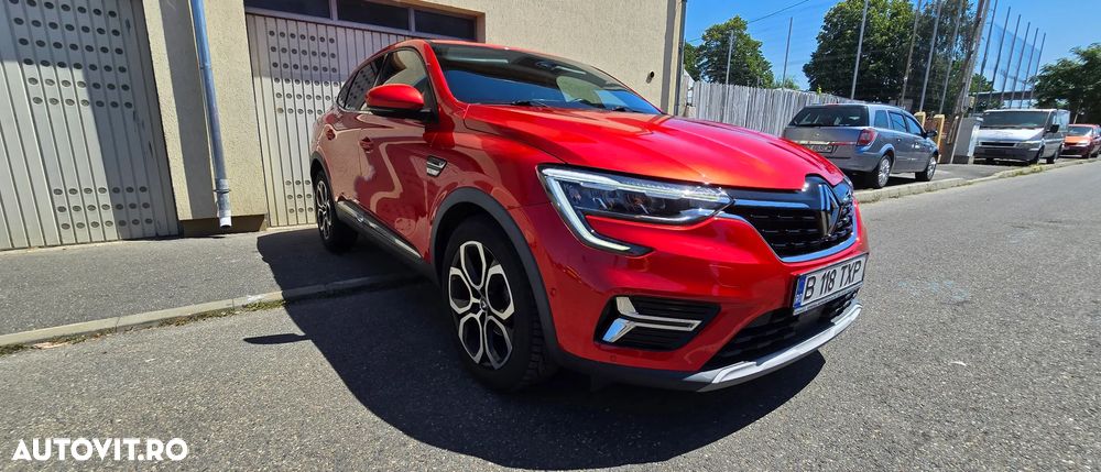 Renault Arkana MHEV 160 EDC Techno - 10