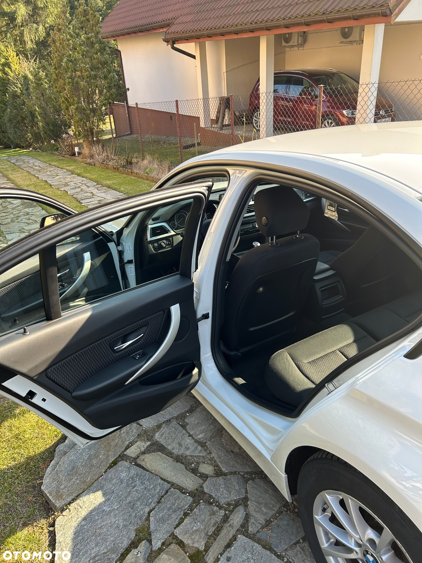 BMW Seria 3 318i - 8