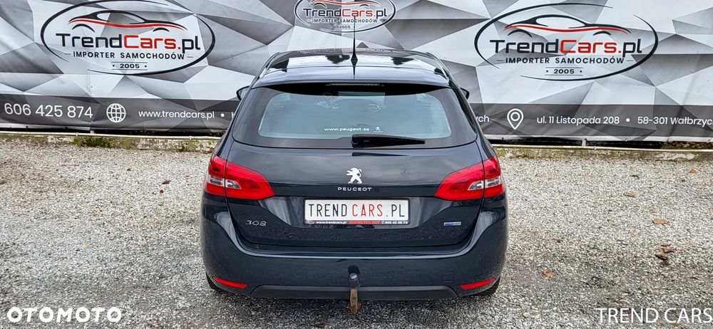 Peugeot 308 1.2 PureTech Allure S&S - 9