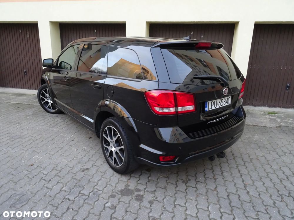 Fiat Freemont 2.0 Multijet 16V DPF Urban - 4