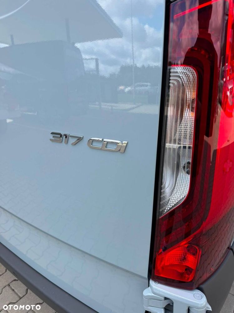 Mercedes-Benz Sprinter 317 CDI KA OM654 długi PRO - 9