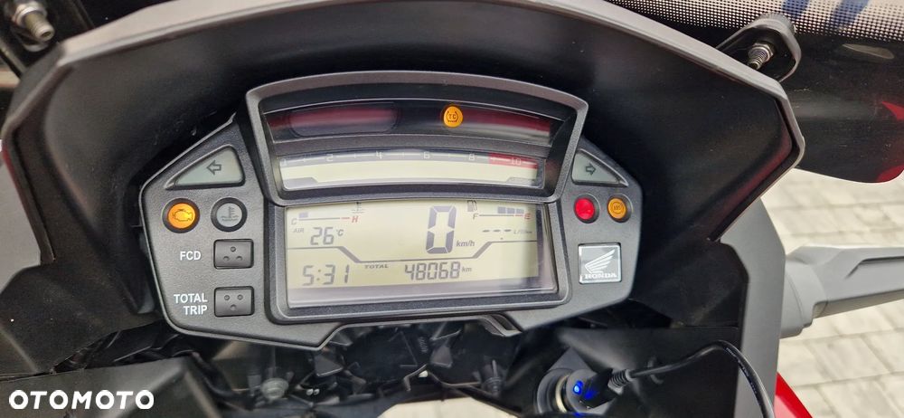 Honda VFR - 24