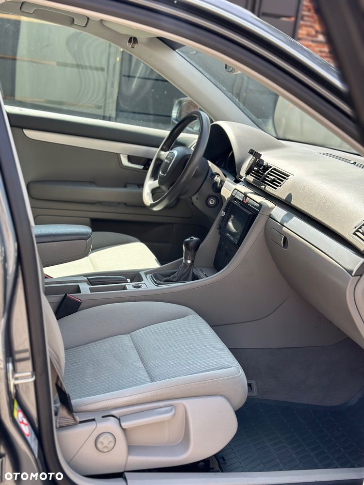 Audi A4 Avant 2 - 14