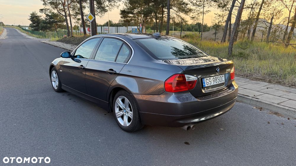 BMW Seria 3 - 15