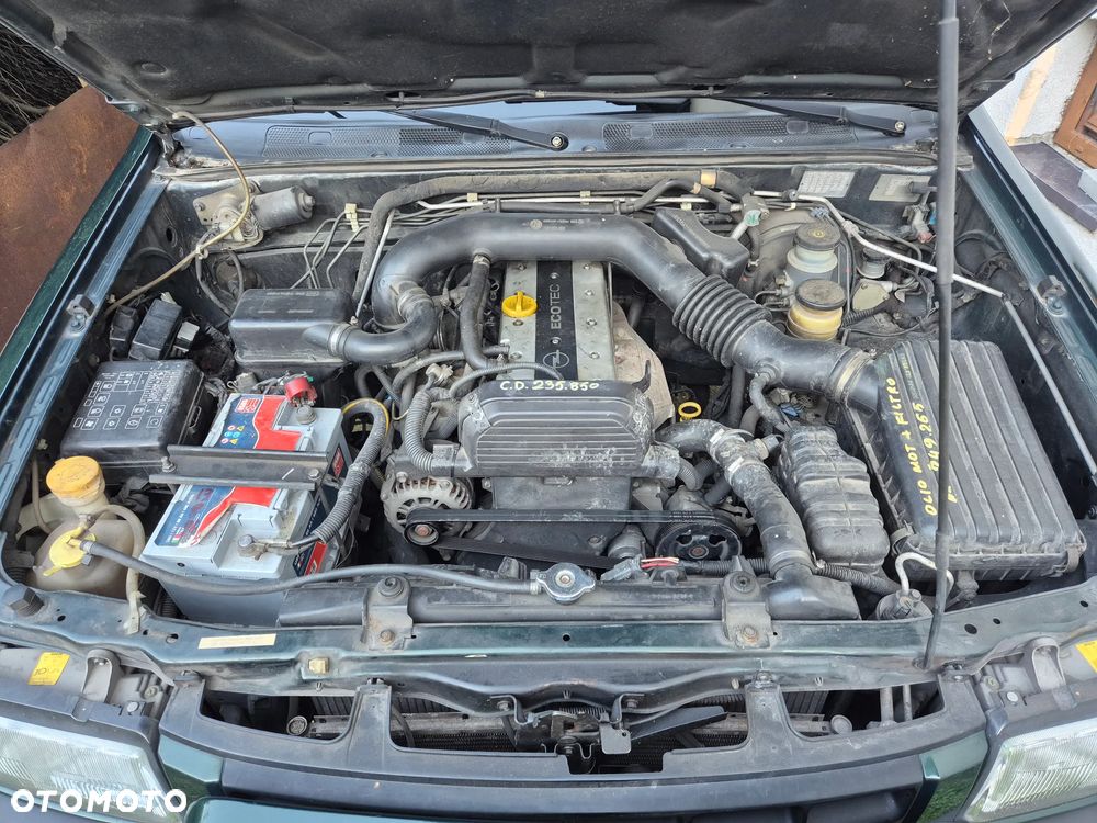 Opel Frontera - 15