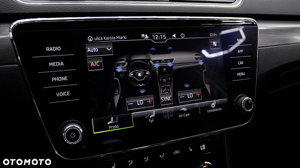Skoda Superb 1.5 TSI ACT Style DSG - 27