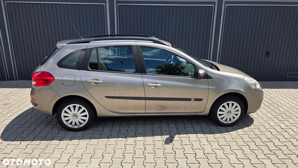Renault Clio 1.2 16V Authentique - 13