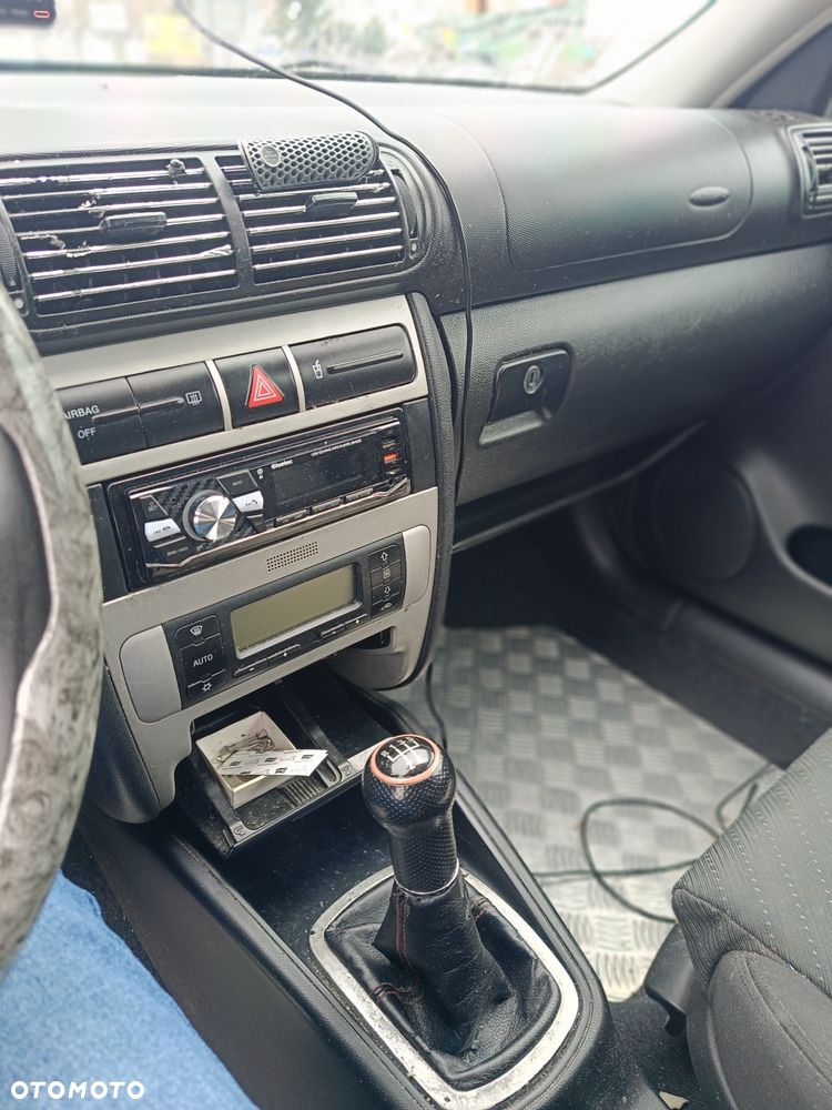 Seat Leon - 4