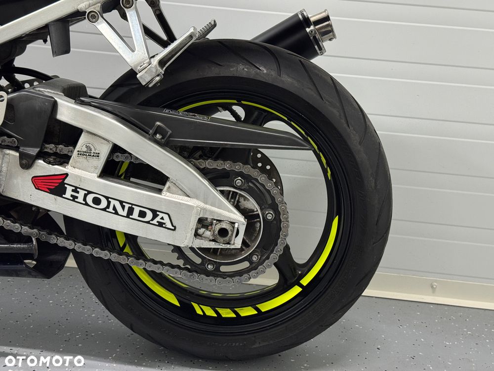 Honda CBR - 17