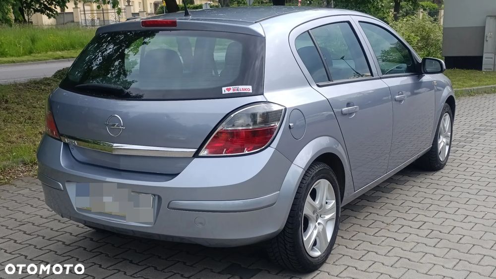 Opel Astra 1.4 Selection - 8