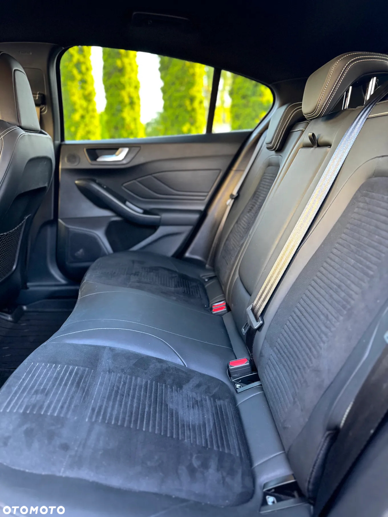 Ford Focus 2.3 EcoBoost ST X - 15