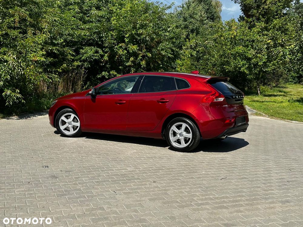 Volvo V40 D3 Geartronic Summum - 3