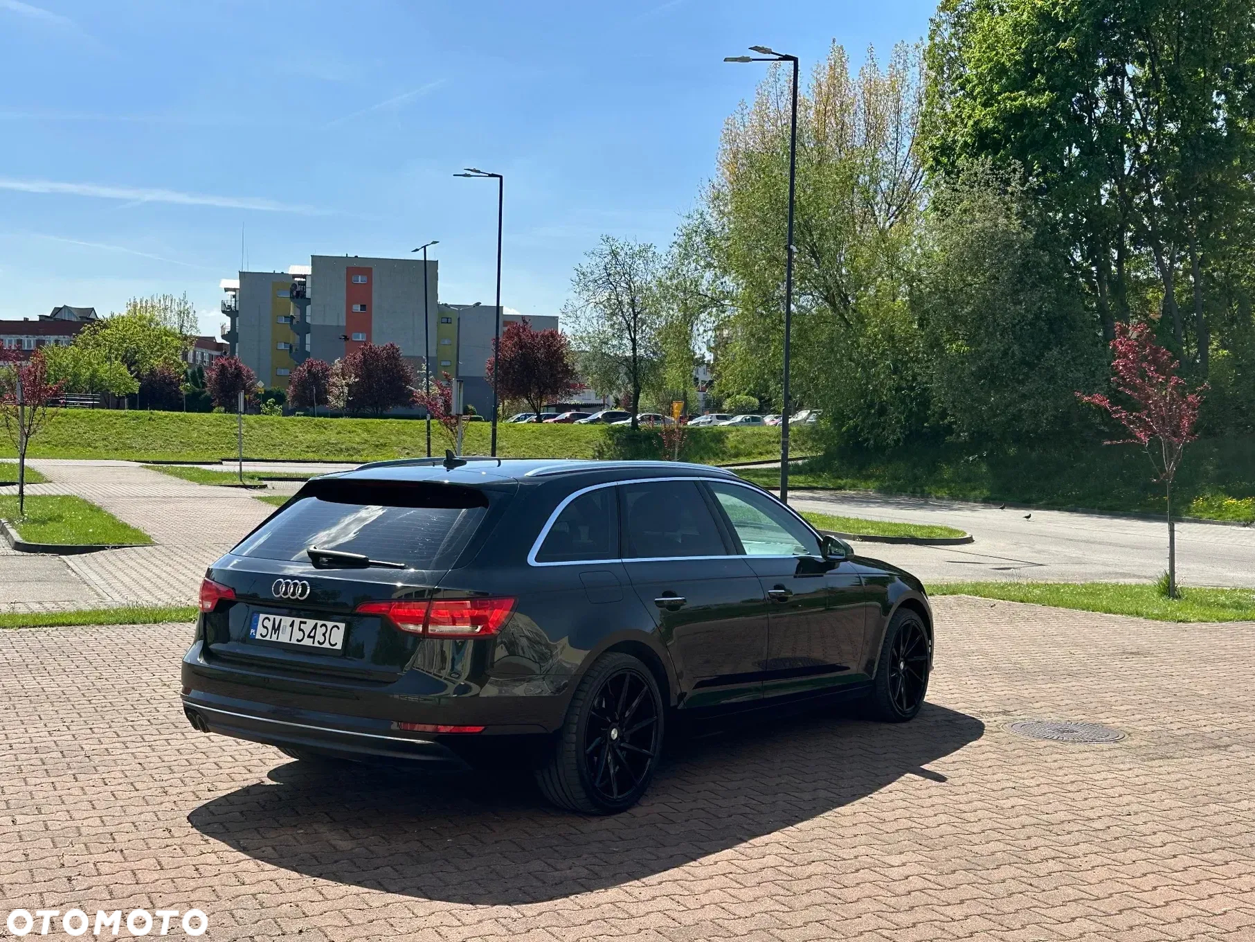 Audi A4 2.0 TDI Design S tronic - 13