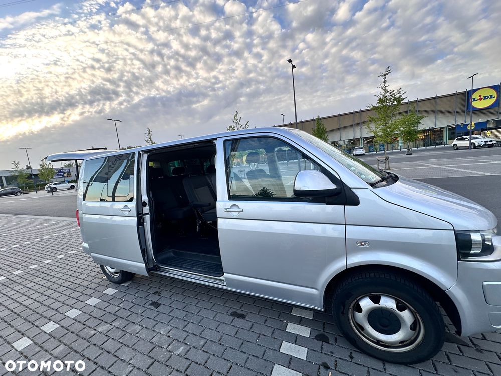 Volkswagen Caravelle - 6