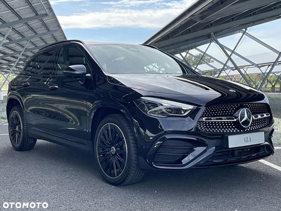 Mercedes-Benz GLA 200 mHEV AMG Line 7G-DCT - 3