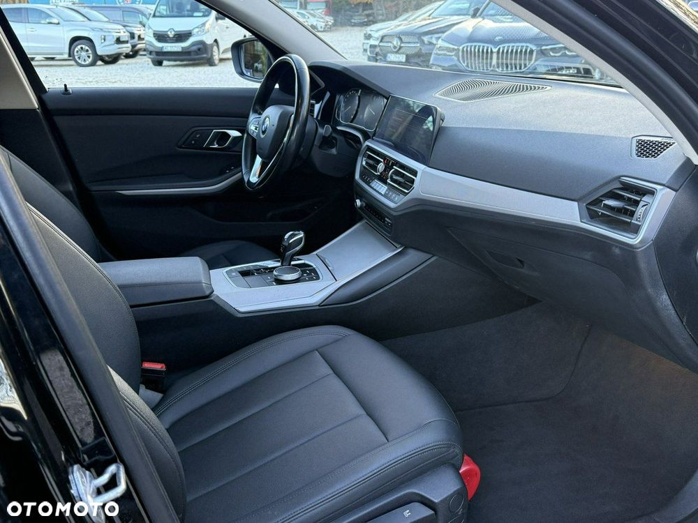 BMW Seria 3 - 20