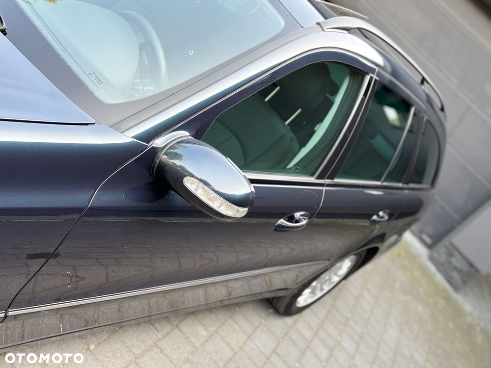 Mercedes-Benz Klasa E 200 T Kompressor Automatik Elegance - 39