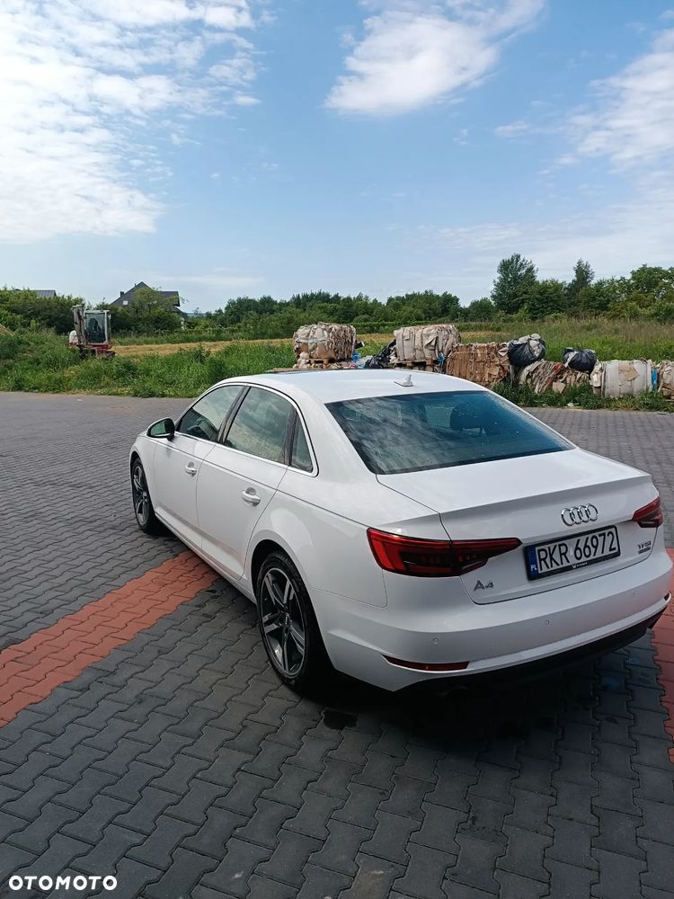 Audi A4 Limousine 2.0 TFSI Quattro Design S tronic - 11