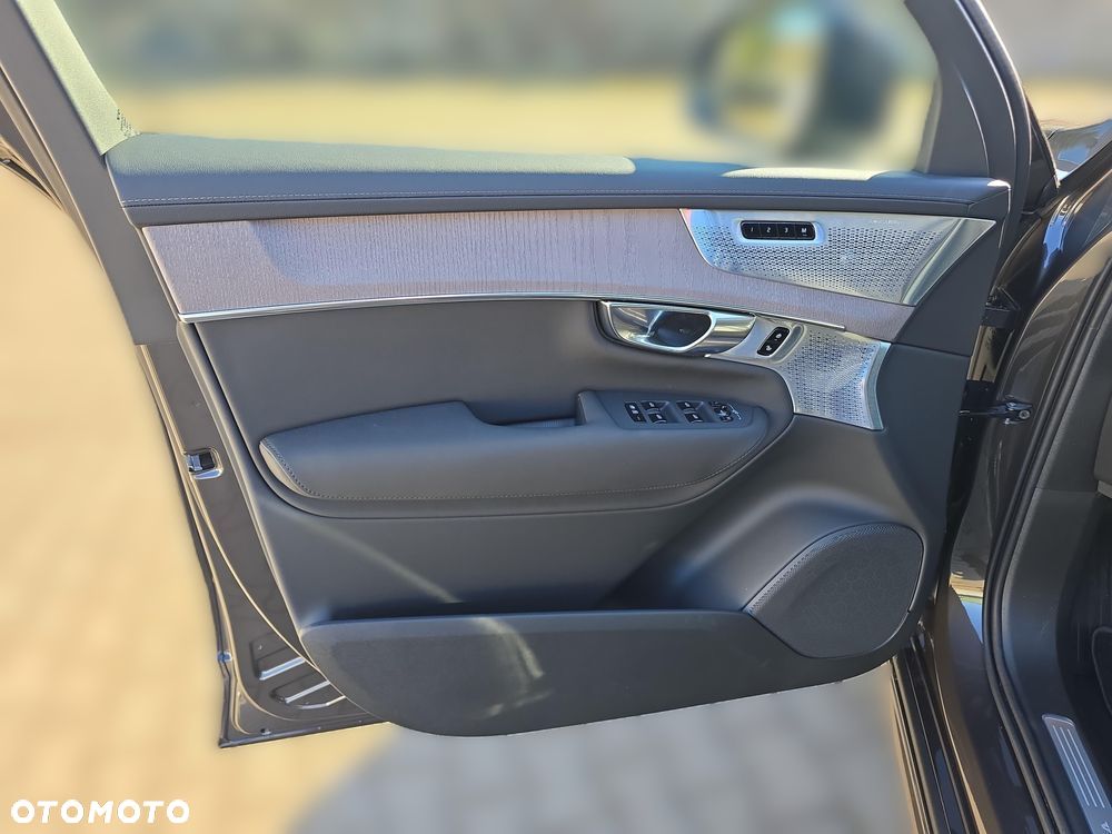 Volvo XC 90 B5 B AWD Ultra Dark 7os - 14