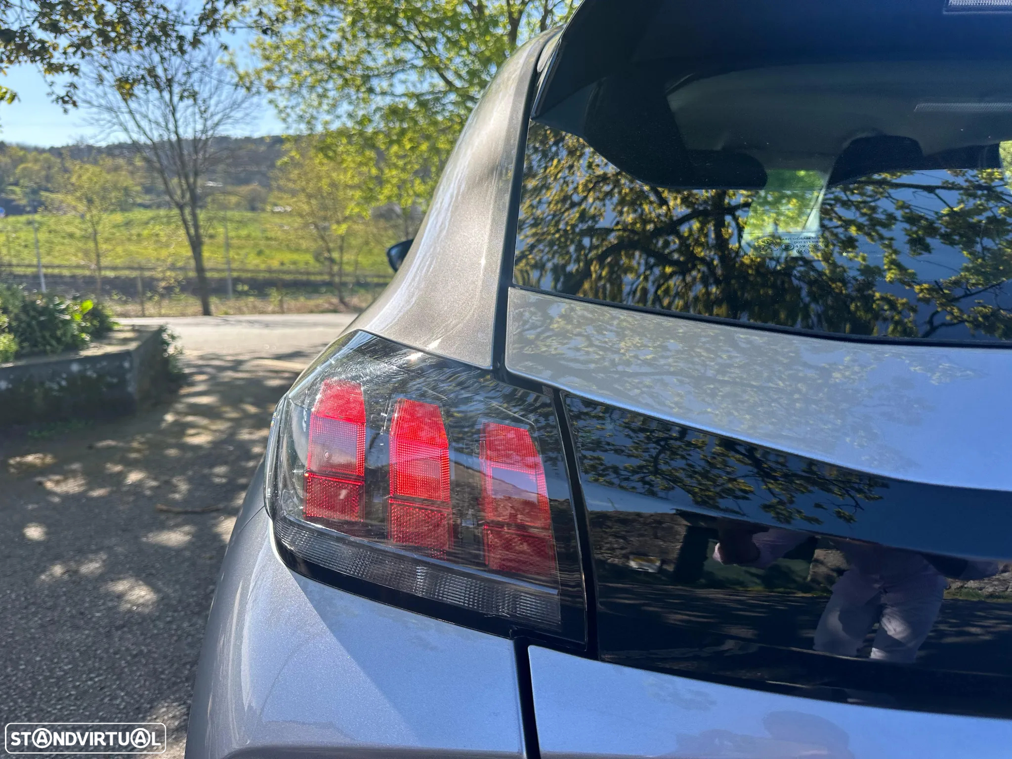 Peugeot 208 1.2 PureTech Allure Pack EAT8 - 14
