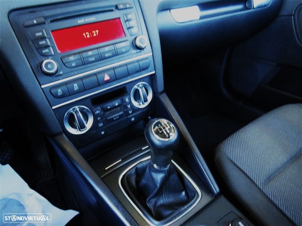Audi A3 Sportback 1.6 TDI Attraction - 11