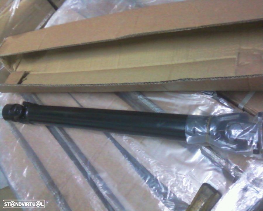 Veio de transmissão Nissan Vanette cargo 2300 1994-2001 (NOVA) - 2