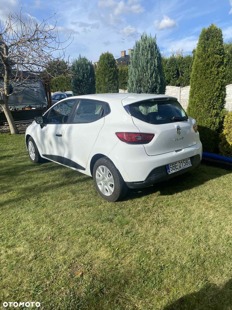Renault Clio 1.2 16V Life - 6