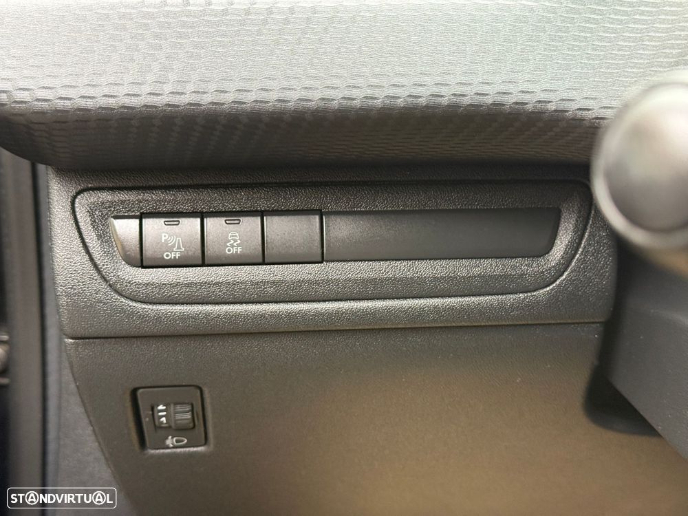 Peugeot 208 1.2 PureTech Style - 24