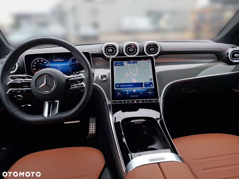 Mercedes-Benz GLC - 11