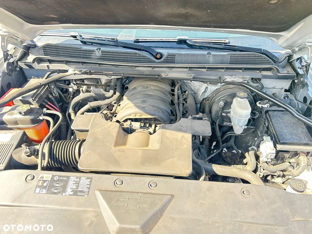 Chevrolet Silverado - 8